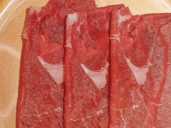 -牛YO寿喜烧·铁板烧和牛火锅自助(市府恒隆店)