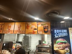 -麦当劳(凯德MALL太阳宫店)