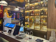 -顽啤熊·酒客酒馆(苏城夜景必选店)