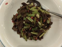 -潇湘华天大酒店-湘·悦美食街(芙蓉中路店)
