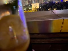 -拖板鞋咖啡旅行酒店(春熙路地铁站店)