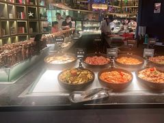 -钱小奴海鲜自助黑金店(杭州滨江龙湖店)