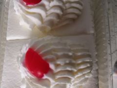 -红宝石·鲜奶小方·海派西点房(金杨店)