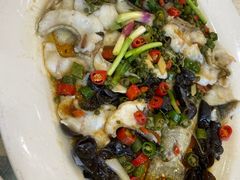 -龙悦湾酒家·八阵鱼生·渔人码头店