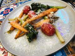 -LESCEDARS Brasserie Bistro香柏树