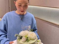 白玫瑰抹茶味鲜花蛋糕-艾加柒克蛋糕茶歇甜品台(春熙路店)