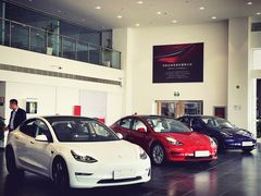 -TESLA 特斯拉(北京南四环中路特斯拉中心)
