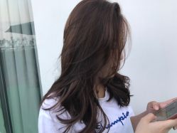 -88潮牌造型烫发·染发