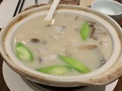 浓汤桂鱼配脆米-港丽餐厅(杭大店)