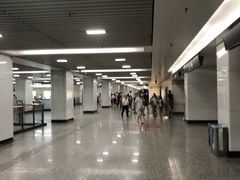 -常熟路(地铁站)