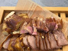 熏酱大拼盘-篱笆院东北饺子王(四平店)