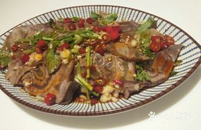 Spiced Grassland Beef Salad