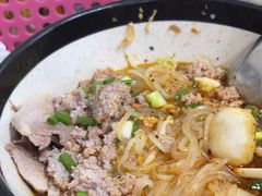 -榮泰米粉湯(Left Shop)