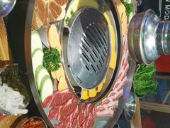-哈哈碳都·牛肋条无限自助烤肉(宝龙店)