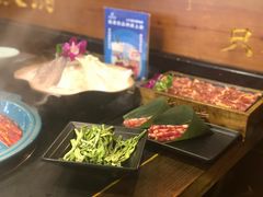 -吼堂老火锅(武汉 天地壹方南馆店)
