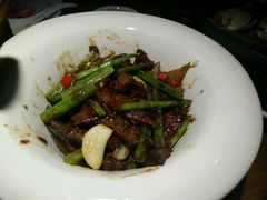 -外婆私房菜(新亚百货店)