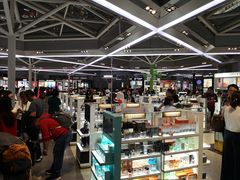 -日上免税店(三径路t3店)