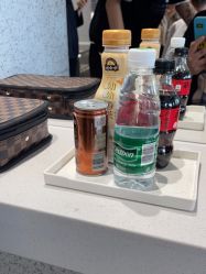 点击看大图 -LJOY丽锦造型·烫发染发