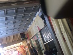 -鲨鱼皮汽车凹陷玻璃修复(静安店)