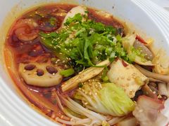 -成都你六姐·牛肉冒菜·麻辣香锅(长泰广场店)