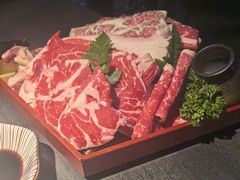 -铭牛烧肉·和牛海鲜自助(高新月牙湖店)