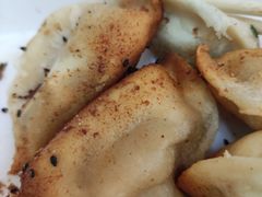 -香山胡记吴江路生煎(灵山路店)