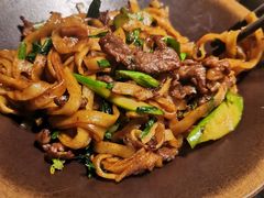 -牛事制造局牛肉火锅(莲岳路店)