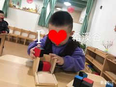 -希溪谷半山街道蒙氏托育(万科公园里校区)