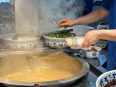 -陆元丰·兰州纯汤牛肉面(自强西路店)