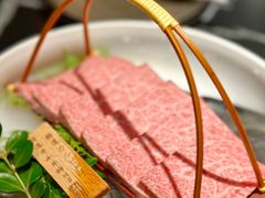 -山川小町·极番烧肉(新地假日广场店)