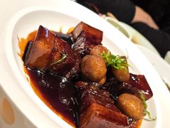 板栗红烧肉-苏帮袁Sue Cuisine(来福士店)