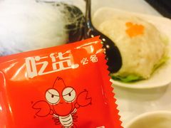 手套-鲜入围煮花胶鸡海鲜火锅