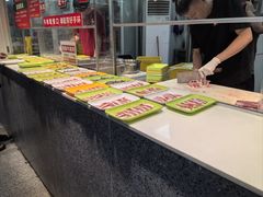 -养牛邓·潮汕牛肉海鲜自助火锅(广州店)