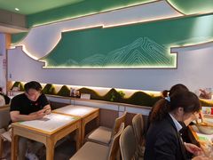 -百春原湖南牛肉粉(百联世纪店)