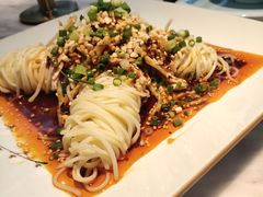 剁椒鱼头-云梦庭·剁椒鱼头(银泰中心in99店)