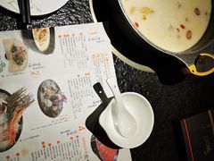 -煲宫猪肚鸡(昆山金鹰国际购物中心店)