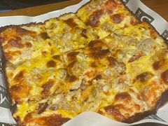 -UMAMI乌玛米披萨·汉堡·清真Halal(红岭北店)