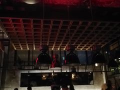 -FOUR PLAY BAR