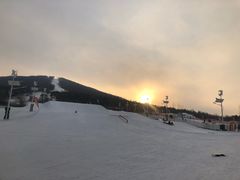 -中旅松花湖滑雪场
