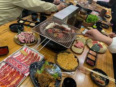 -合易泓烤肉·海肠捞饭(火车站店)