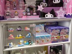 -泡泡玛特POPMART(杭州乐堤港店)