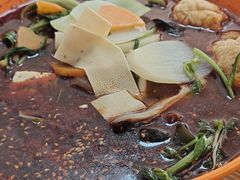 -不起眼麻辣烫凉皮店