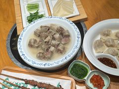 -娜仁图雅蒙古美食村(33小镇店)