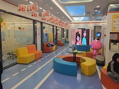 -极橙儿童齿科矫正中心(奥城店)