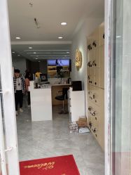 -Coo Hair salon