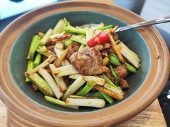 姜葱炒牛肉-川旺角川粤融合菜•海景餐厅(星海广场店)