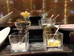 -上海西藏大厦万怡自助餐厅(徐汇店)