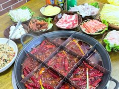 -乖嬢嬢重庆老火锅(南联店)
