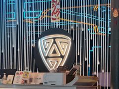 -屋有岛沉浸游戏旗舰店(中山公园店)