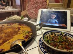 -旧街市鲜货老火锅(大光路店)